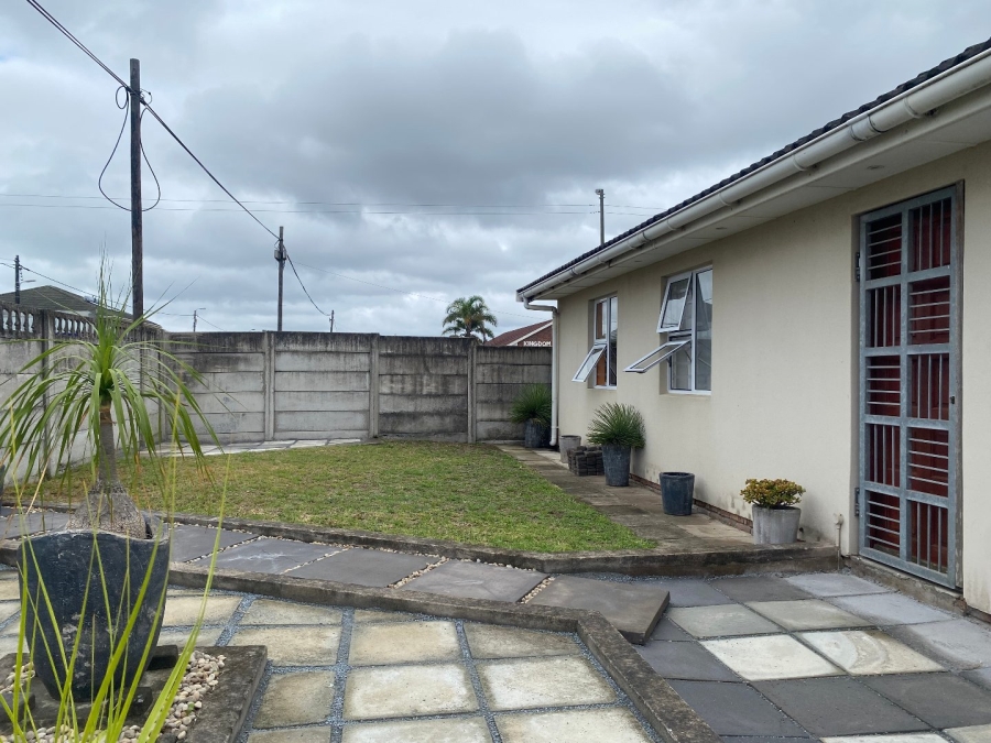 To Let 2 Bedroom Property for Rent in Gonubie Eastern Cape